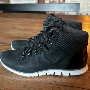 Cole Haan ZeroGrand Hiker Sneaker Boots Women's 8.5 B Waterproof Black W17873